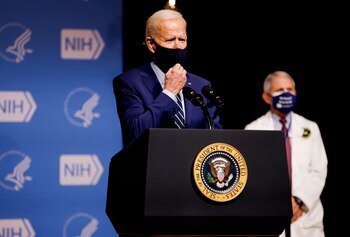 Biden durante un discurso ante