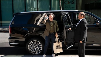 “Esto no es un trabajo, es una misión”: así fue el debut de Gustavo Dudamel al frente de la Filarmónica de Nueva York