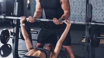 Decir palabrotas nos hace más