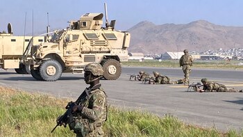 Afganistán: Estados Unidos intensifica las