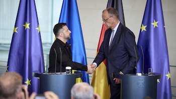 Merz recalca que la adhesión de Ucrania a la UE es "estratégicamente importante" para la seguridad europea