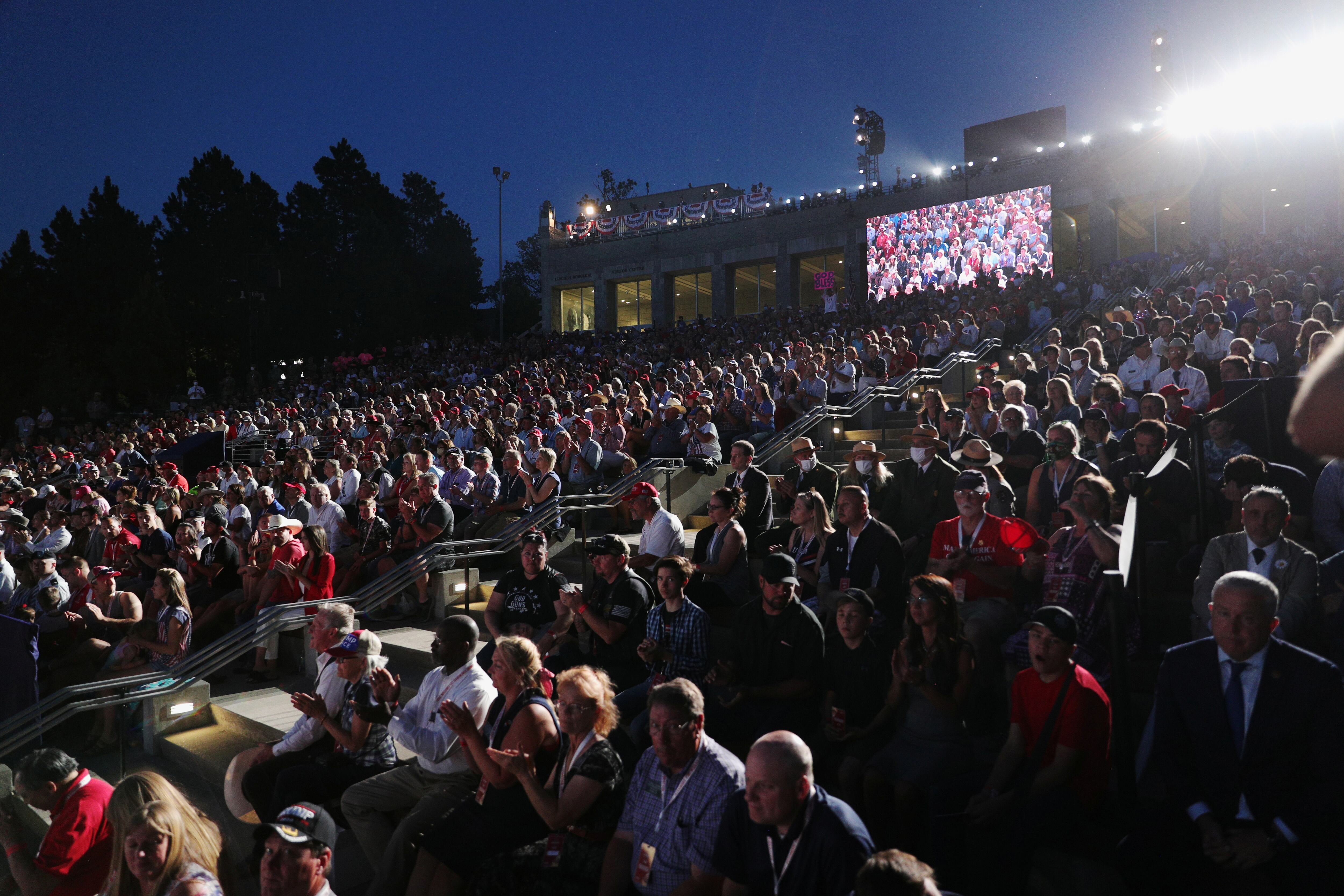 El proceso de solicitud para participar en el evento especial en Mount Rushmore se realizará a través de Recreation.gov del 8 al 12 de abril de 2026 (REUTERS/Tom Brenner)
