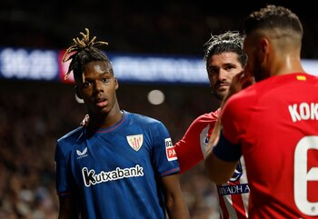 Nico Williams es el objetivo de Barcelona para el mercado de fichajes de invierno - crédito Juan Medina/REUTERS