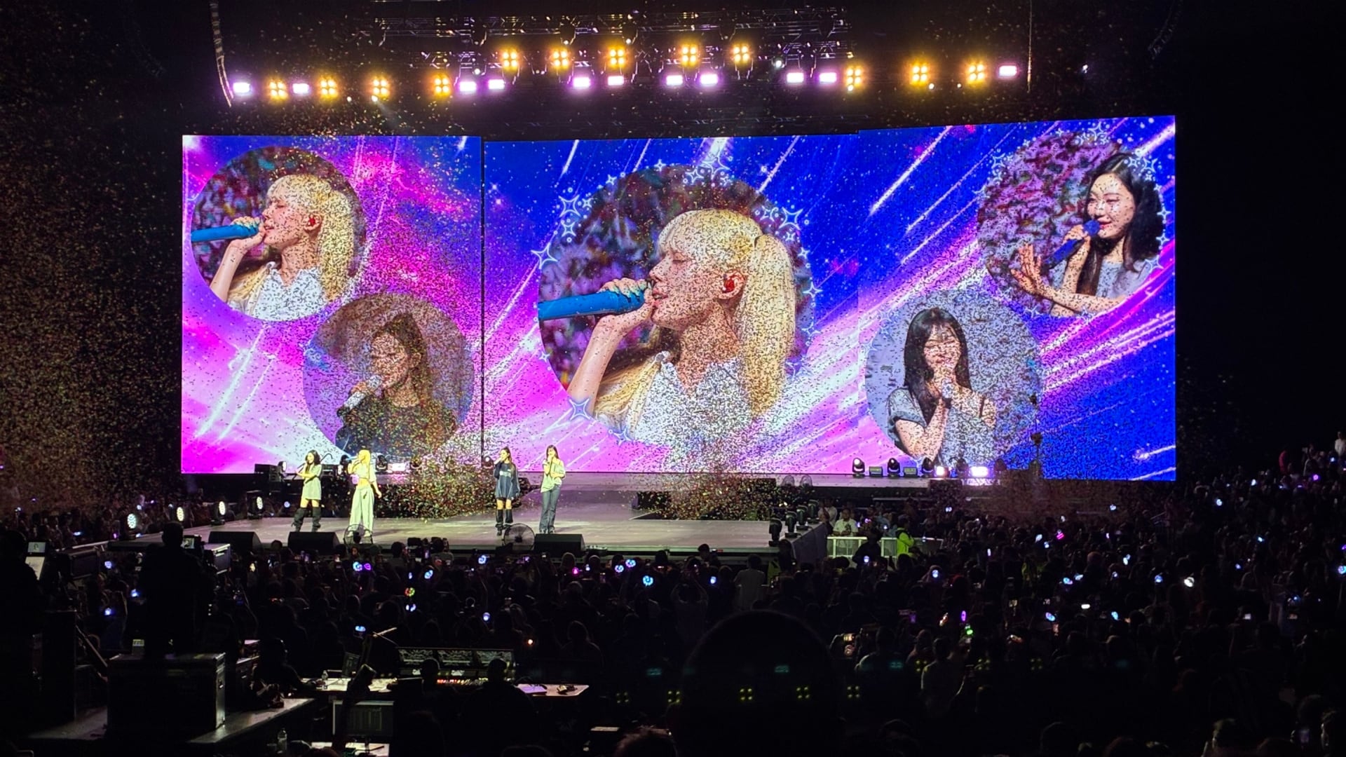 Aespa durante su concierto en el Palacio de los Deportes. (Samantha Godínez - Infobae México)