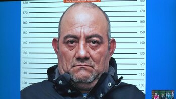 El capo de la droga colombiano "Otoniel", extraditado el miércoles desde Bogotá, se declaró el jueves "no culpable" ante una jueza del tribunal de Brooklyn en Nueva York, que instruye su caso por narcotráfico.