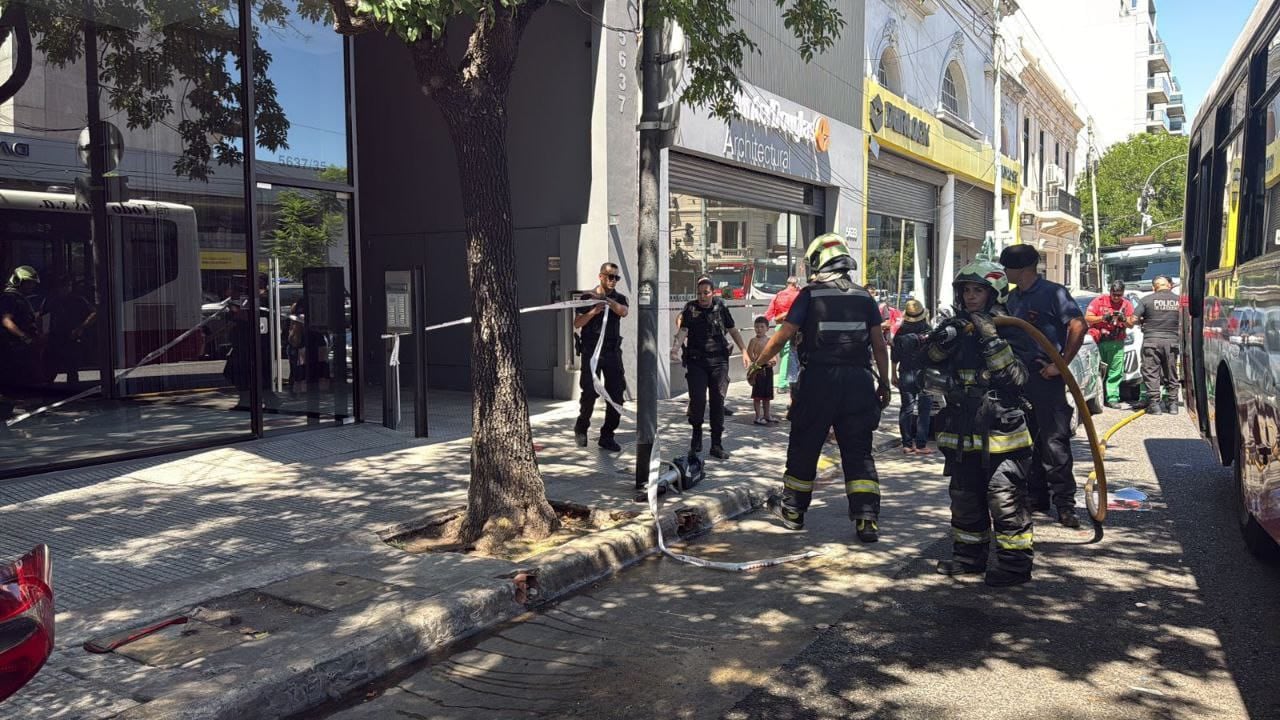 El operativo incluyó el corte de dos carriles sobre la avenida Córdoba