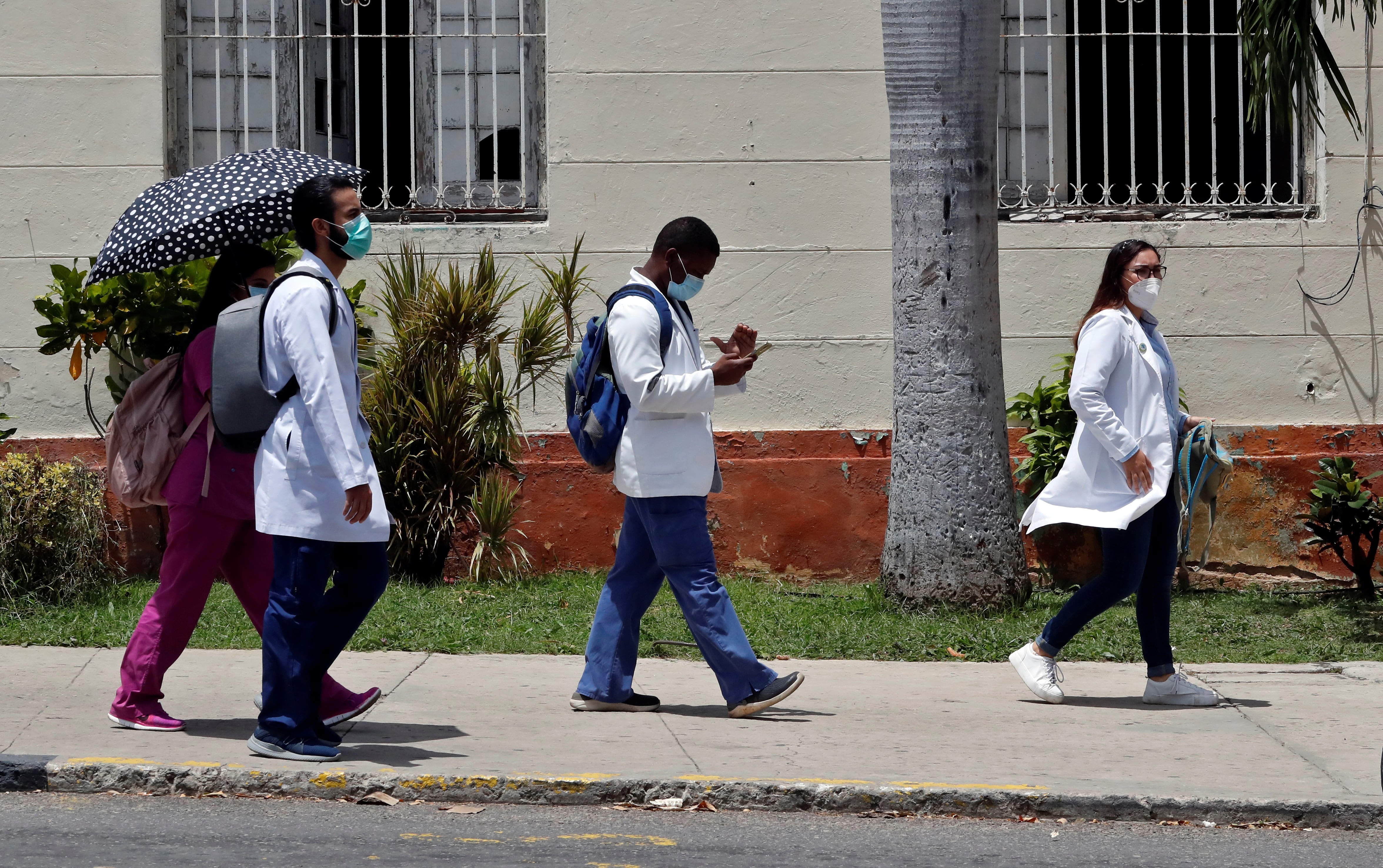 Contratación de médicos cubanos en México podría interferir en el T-MEC: congresista de EEUU acusa trabajo forzado. EFE/ Ernesto Mastrascusa