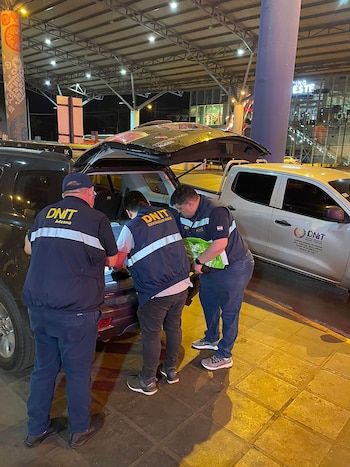 La revisión del vehículo que