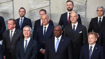 La OTAN acuerda supervisar la