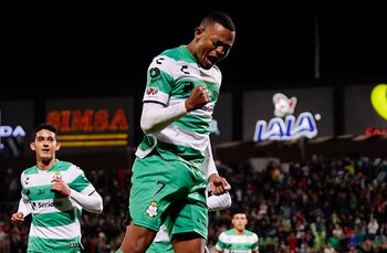 Harold Preciado como profesional ha