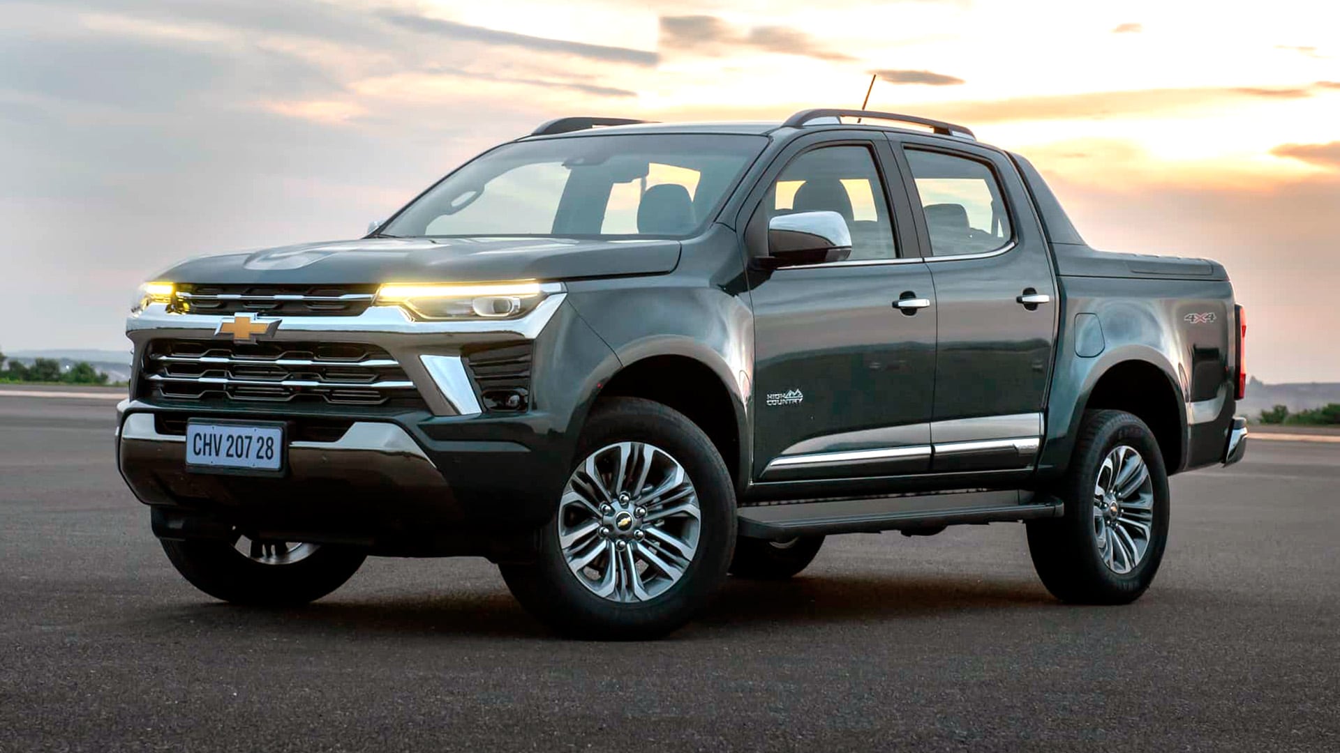 La Chevrolet S10, la única pickup de una tonelada de carga no producida localmente en Argentina, es importada directamente desde Brasil para el mercado. (General Motors)