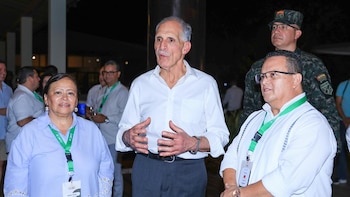 Nasry Asfura se compromete a impulsar Ley de Hidrocarburos durante cumbre latinoamericana del sector combustible