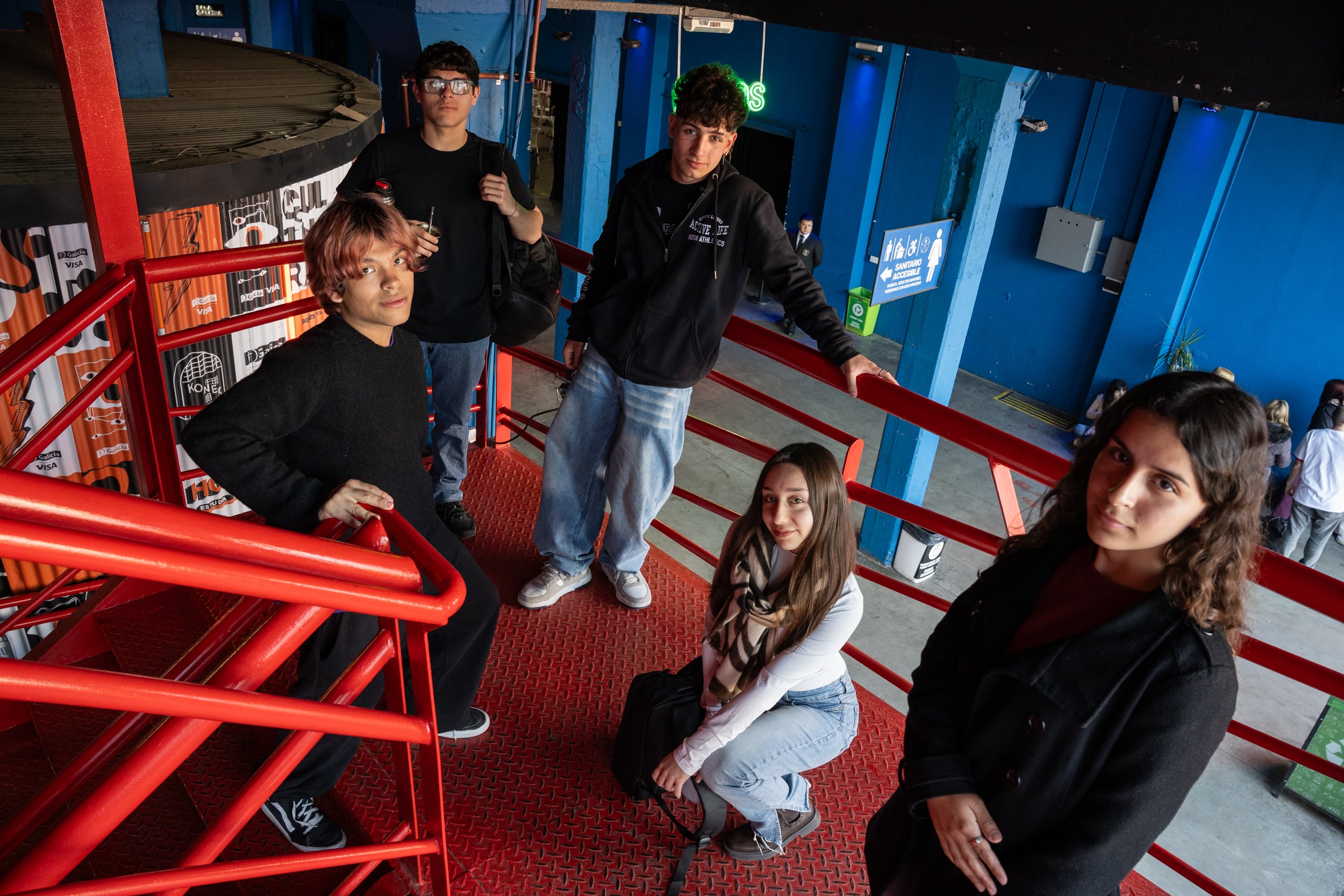 Las tutorías de Cimientos trabajan con cada estudiante en hábitos de estudio, asistencia, autonomía, organización y toma de decisiones para sostener la trayectoria escolar y proyectar el futuro.