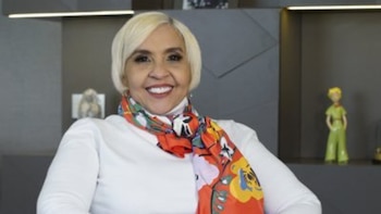 Denuncian por presunto maltrato y agresiones físicas a esquema de seguridad a Elvia Otero, aspirante a contralora General