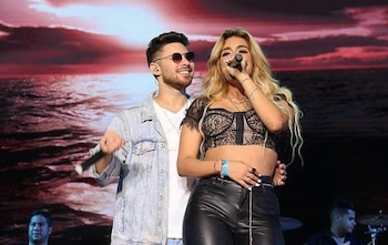 Los cantantes terminaron su relación