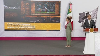 Sheinbaum anuncia patrocinio para transmitir partidos del Mundial 2026 en estados y más de 35 mil negocios