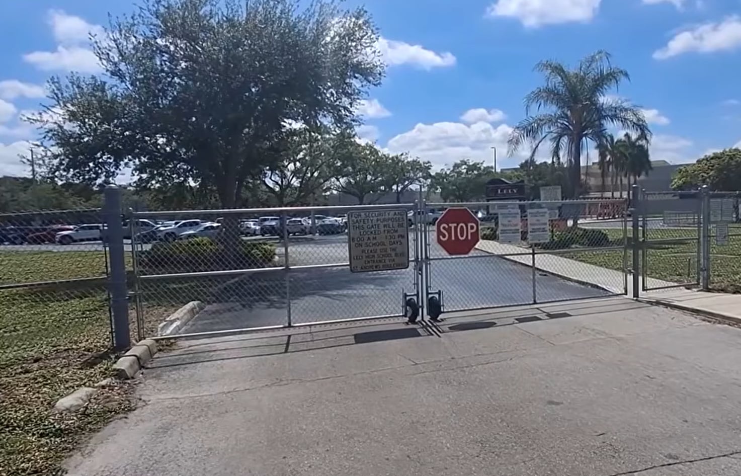 El arresto por posesión de drogas ilícitas en el plantel educativo de Florida pone el foco en la integridad del personal docente y la seguridad escolar en el condado de Collier (ABC)