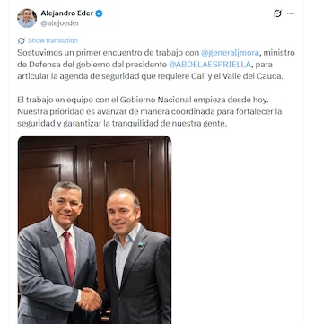 Alejandro Eder y el general Jorge Mora conversaron sobre los planes de seguridad para el evento de posesión presidencial - crédito @alejoeder/X