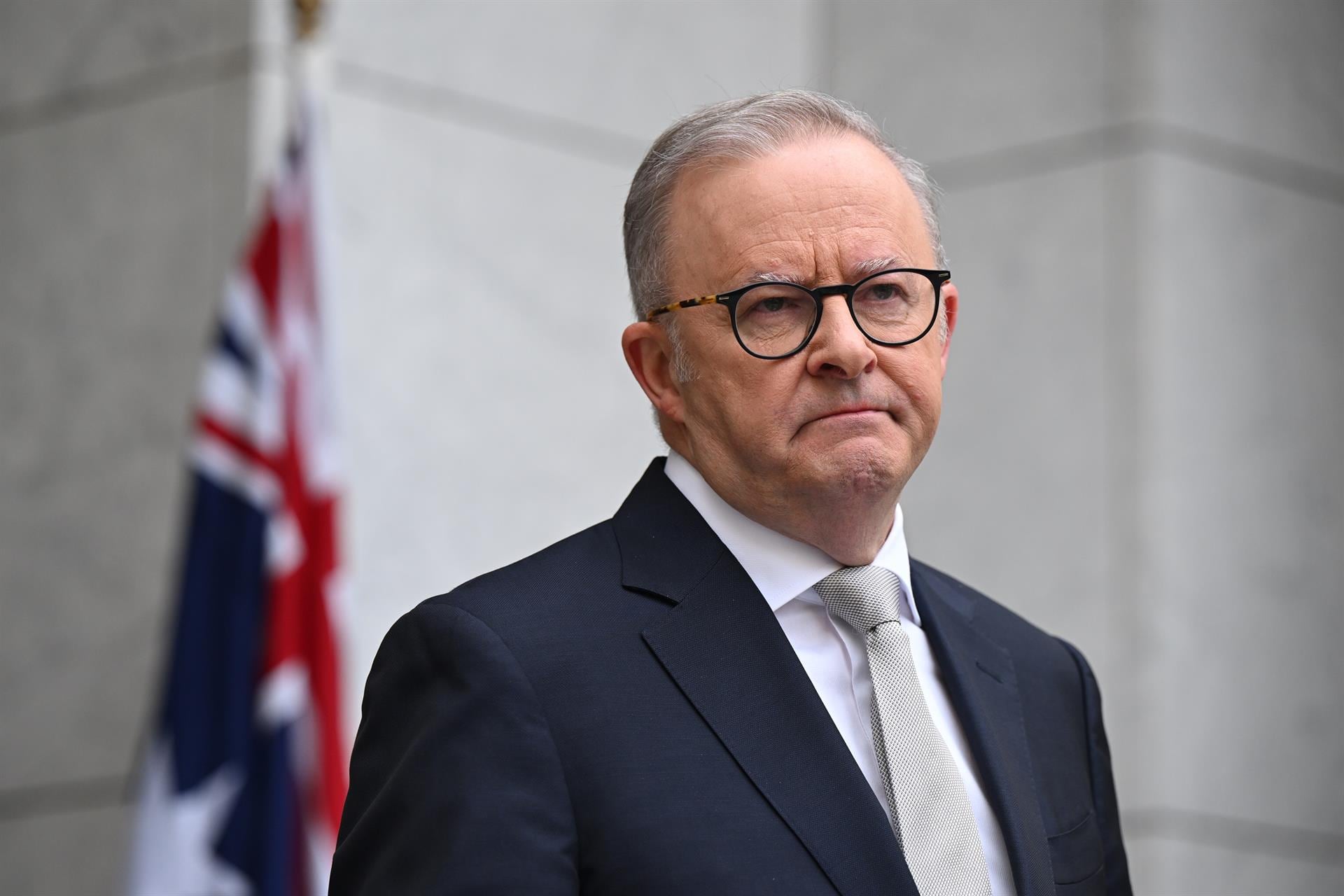 El primer ministro de Australia descarta convocar un referéndum sobre la monarquía