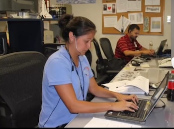 Patricia Ortiz se ha convertido en un referente para jóvenes latinas interesadas en la ciencia y la tecnología . (Foto cortesía redes sociales)