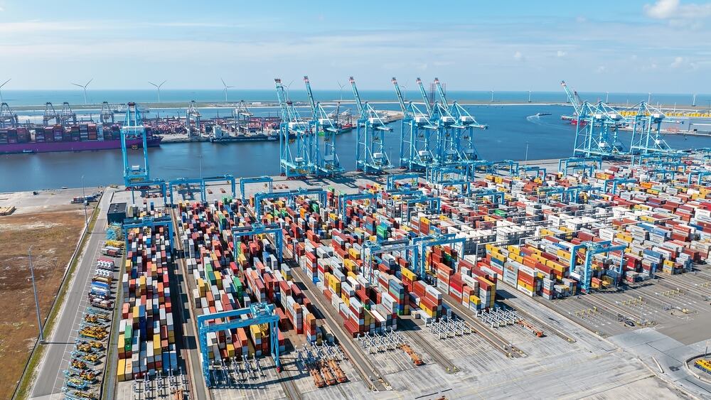 los flujos entre ambos bloques demandarán mayor previsibilidad en tiempos, consistencia documental y capacidad de adaptación a normativas ambientales y sanitarias cada vez más estrictas (Foto: Shutterstock)