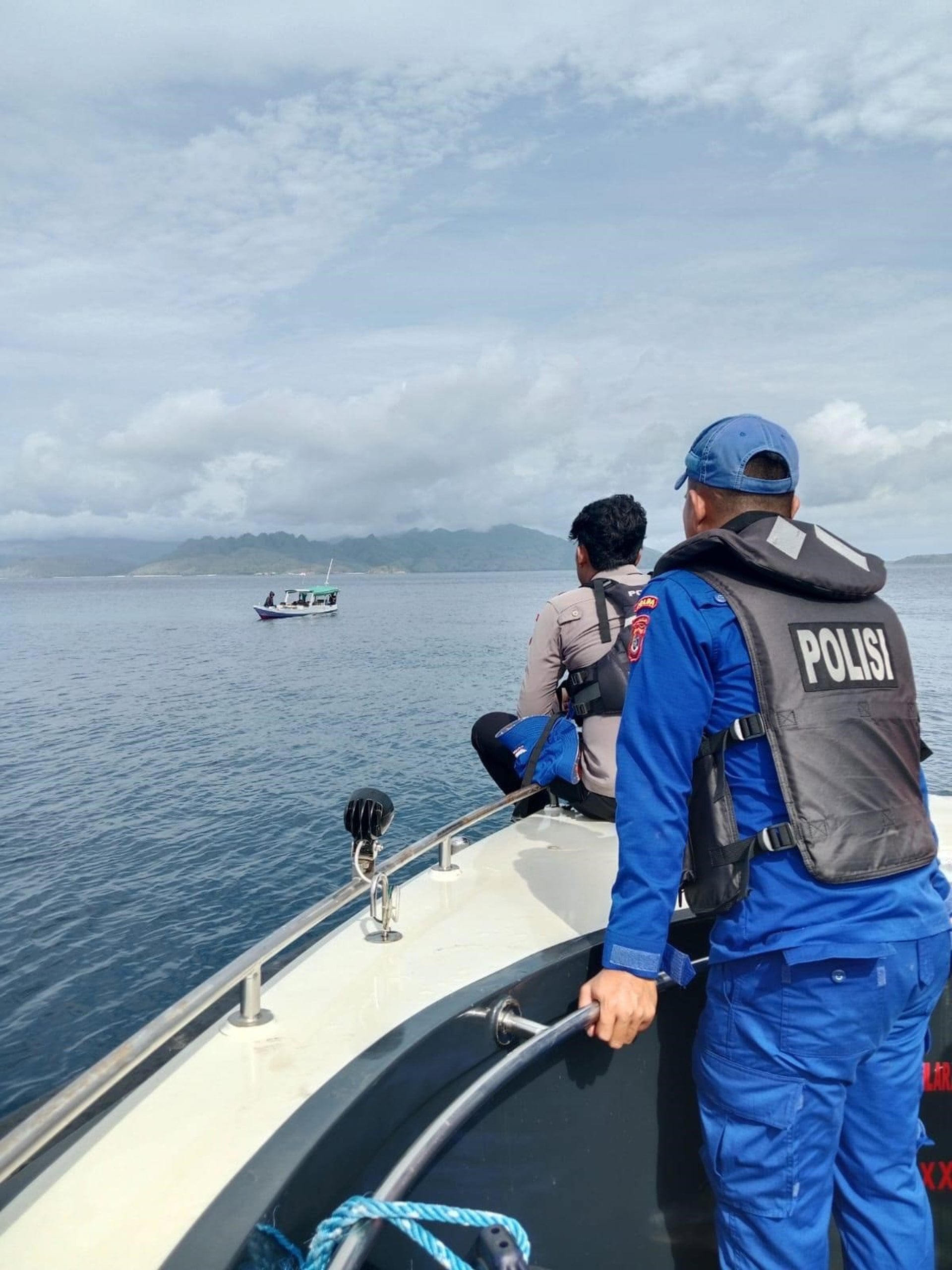 Tragedia en Indonesia: Hallan cuerpo de niña española desaparecida en naufragio