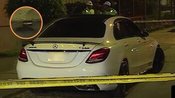 Un hombre salió de un