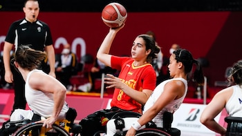 La selección femenina gana fácil a Tailandia en el torneo clasificatorio para el Mundial de Basket en Silla