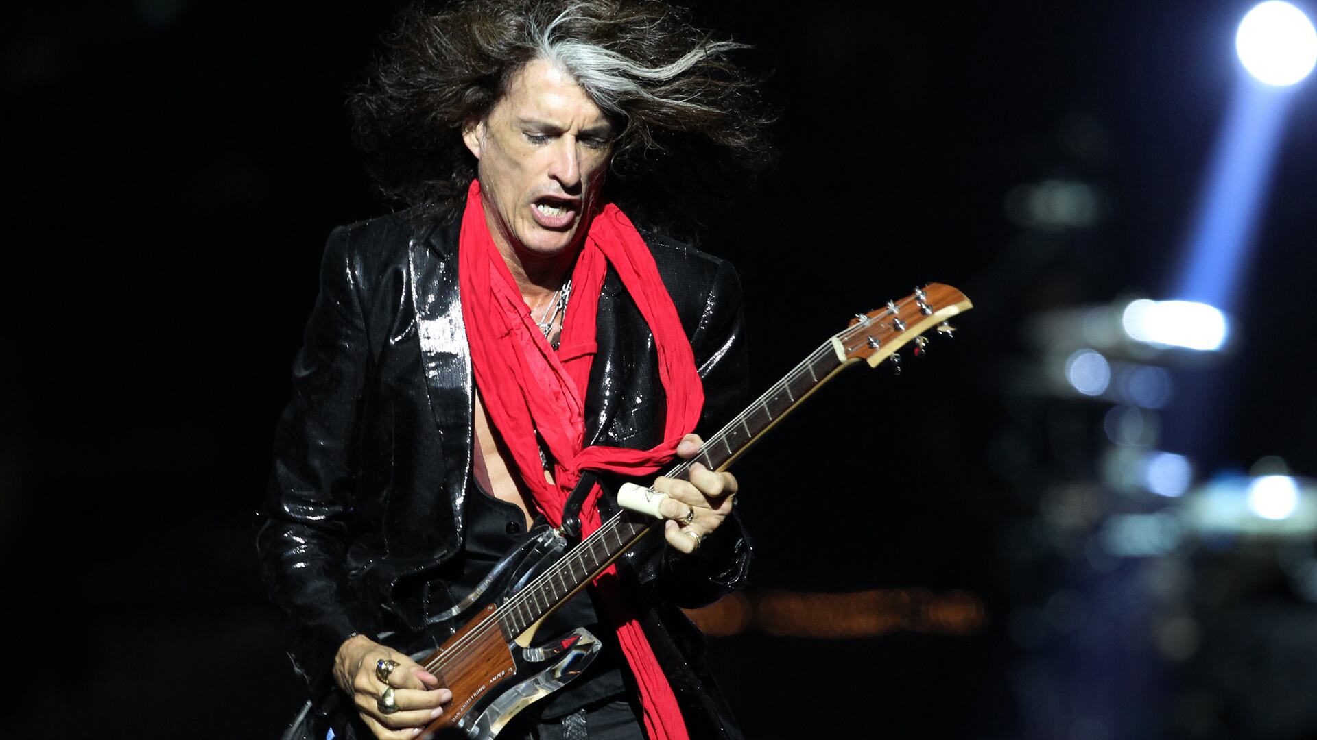 El show terminó con Steven Tyler cantando 