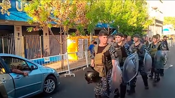 Acusaciones cruzadas de fraude, quema