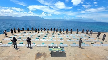 Cargamento de cocaína en el Caribe hondureño asciende a 1,661 kilos y deja cuatro detenidos