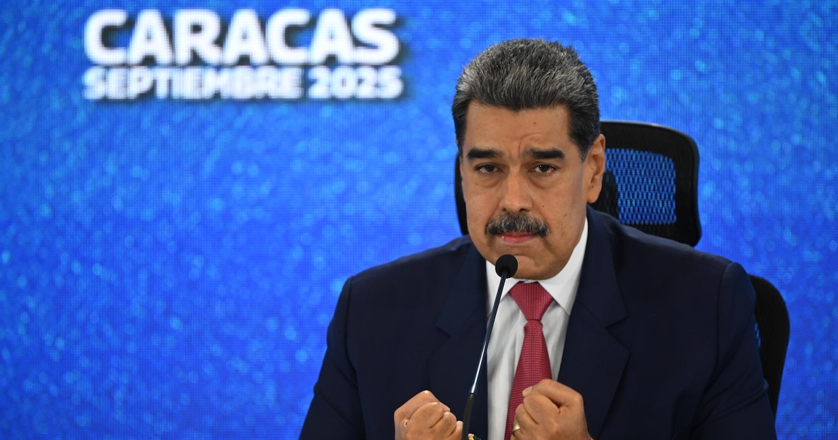 Maduro evita confirmar ataque estadounidense a muelle venezolano y ofrece diálogo