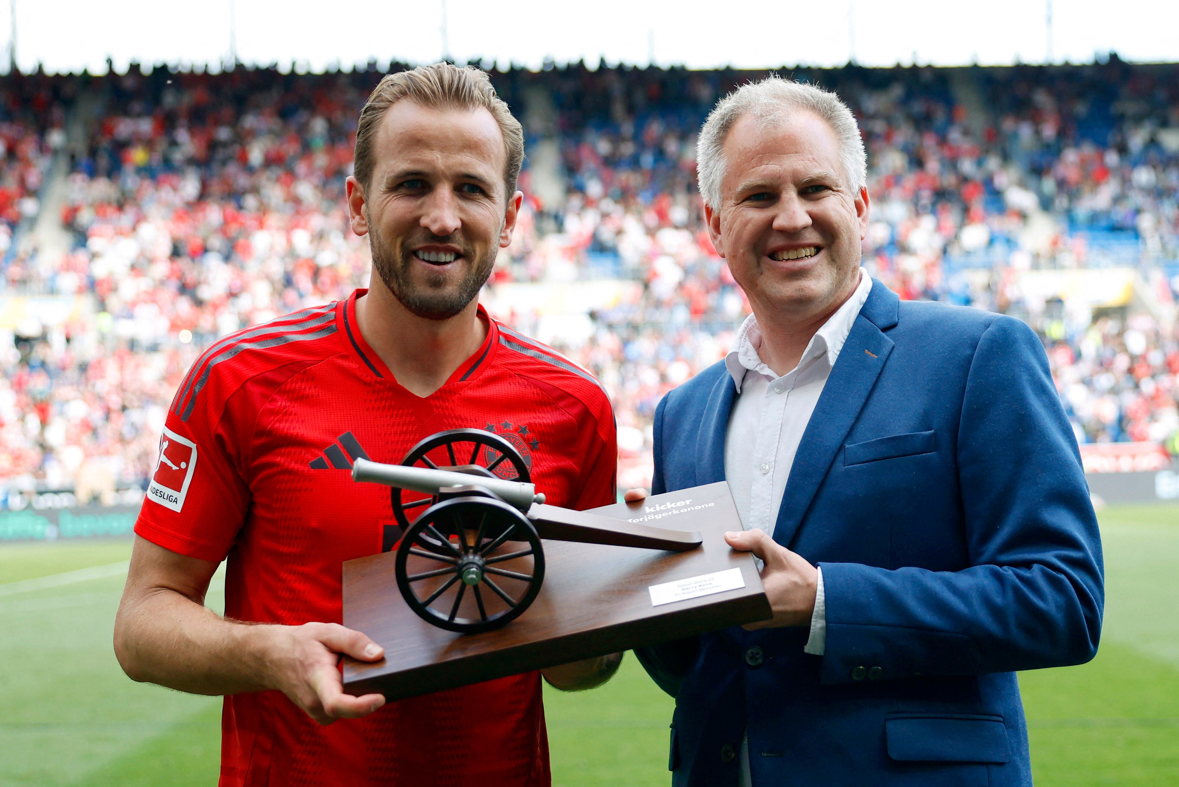 Soccer Football - Bundesliga - TSG 1899 Hoffenheim v Bayern Munich - PreZero Arena, Sinsheim, Germany - May 17, 2025 Bayern Munich