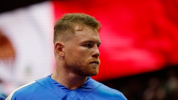 Usuarios en redes sociales tunden en redes a Canelo por asegurar que “el pobre es pobre porque quiere”