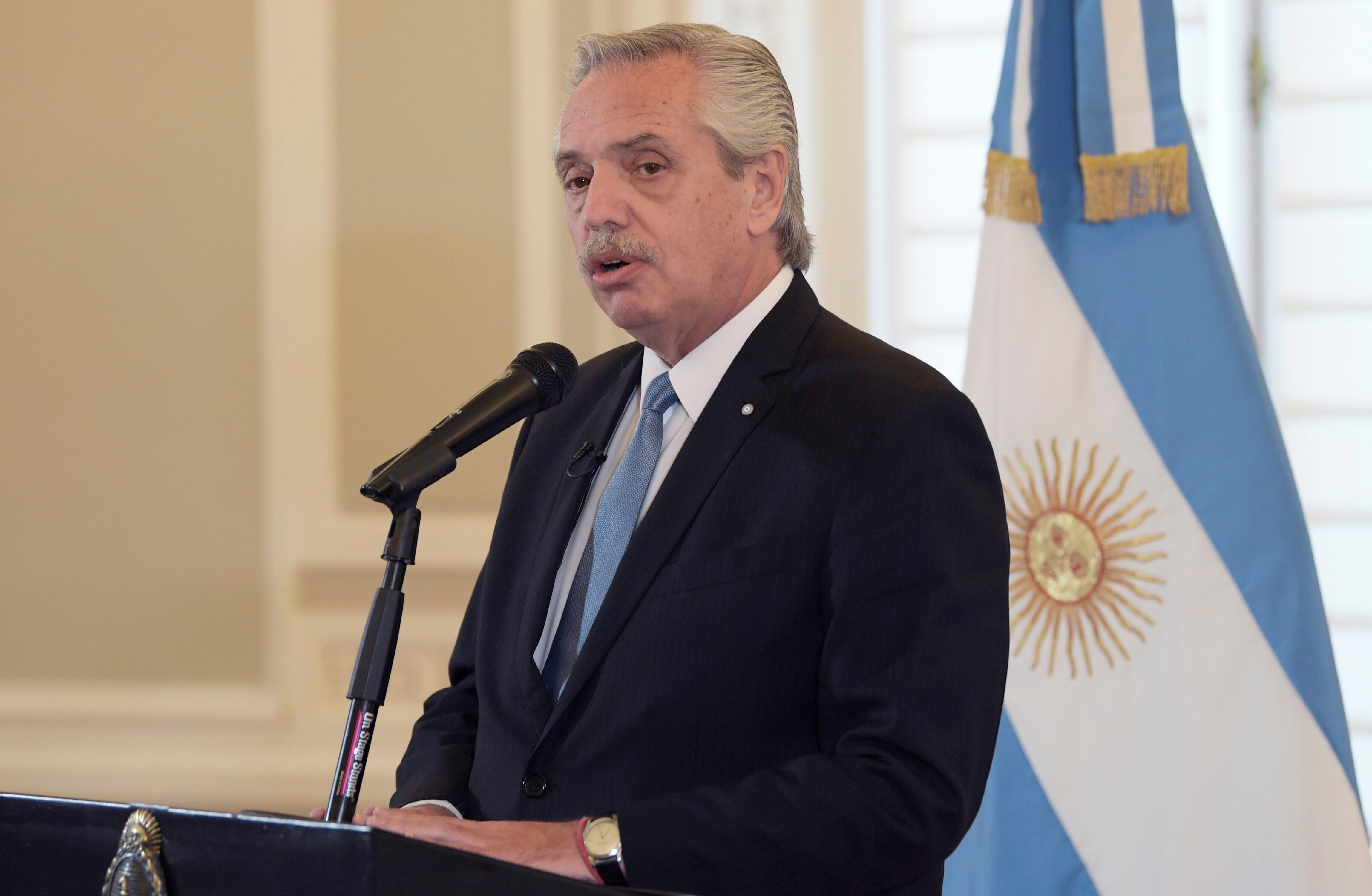 Alberto Fernández es investigado por el presunto direccionamiento de negocios en la causa Seguros. EFE/Lenin Nolly