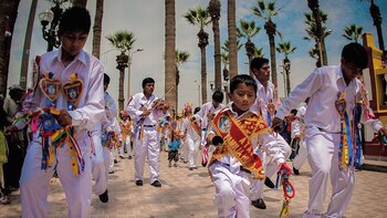 Los participantes del festival acuden
