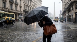 Se esperan tormentas y fuertes vientos en todo el país para el fin de semana: hay alerta naranja en el AMBA