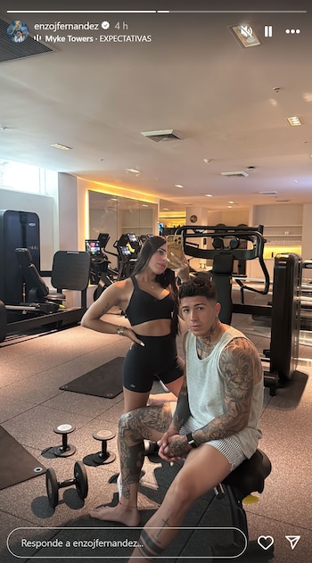 Enzo Fernández y Valentina Cervantes