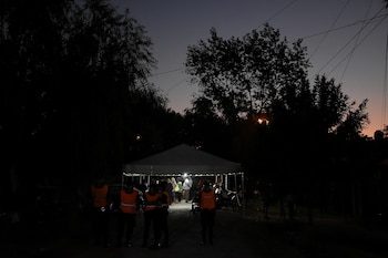 Una multitud se acercó a