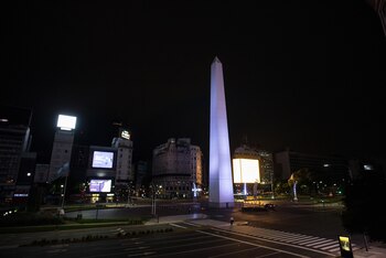 El Obelisco, sobre la Avenida