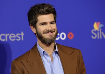 En Artificial, Andrew Garfield interpreta a Sam Altman en un drama de Luca Guadagnino sobre la crisis interna de OpenAI (REUTERS)