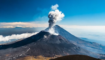El volcán Popocatépetl entra en
