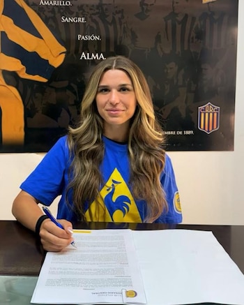 Zoey Kuhn delantera estadounidense que juega en Rosario Central