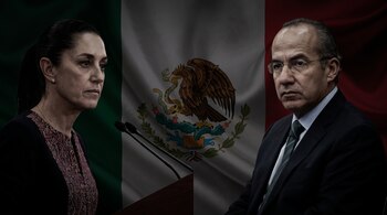 Retrato de Claudia Sheinbaum a la izquierda, Felipe Calderón a la derecha, y una bandera de México oscurecida en el fondo.