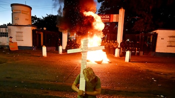 Quema de gomas y “sirenazos”