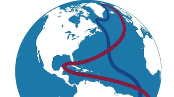 Representación gráfica de la Tierra mostrando los continentes en blanco sobre un mar azul, con dos líneas gruesas, roja y azul, indicando corrientes oceánicas.