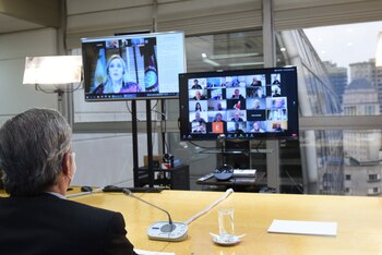 El canciller Felipe Solá durante