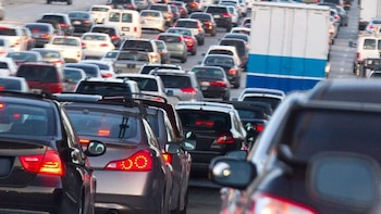 El Salvador supera los 2,3