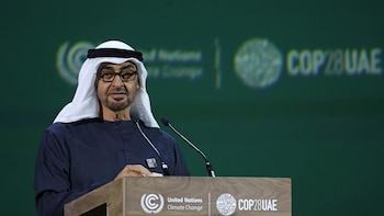 Emiratos advierte a Irán de