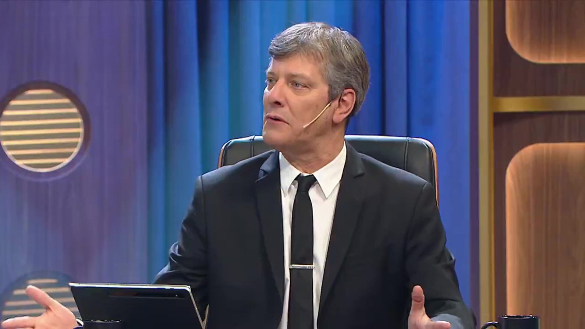 Mario Pergolini, nacido el 3 de julio de 1964, también es Dragón de Madera